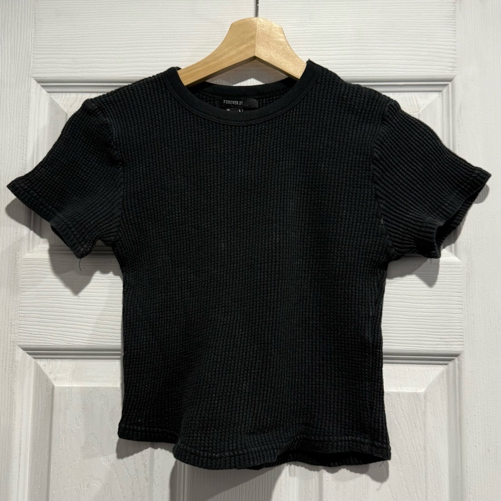 Black Cropped Waffle Knit Tee